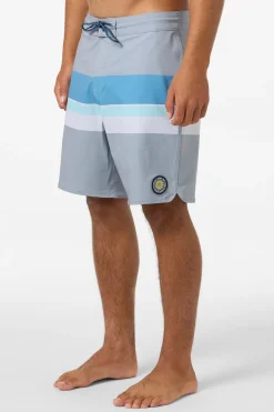 Mid Length^O'Neill Cruzer Stripe Scallop 18