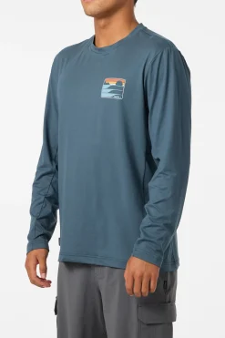 New Arrivals^O'Neill Dawn UPF Long Sleeve Tee Standard Fit Long Sleeve Tee dark slate