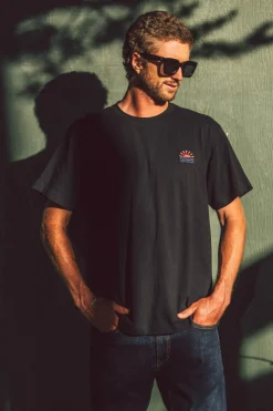 Tees & Tanks^O'Neill East Cliff Heavy Weight Tee - | black
