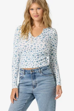 Tops^O'Neill Gaia Primrose Long Sleeve Top winter white