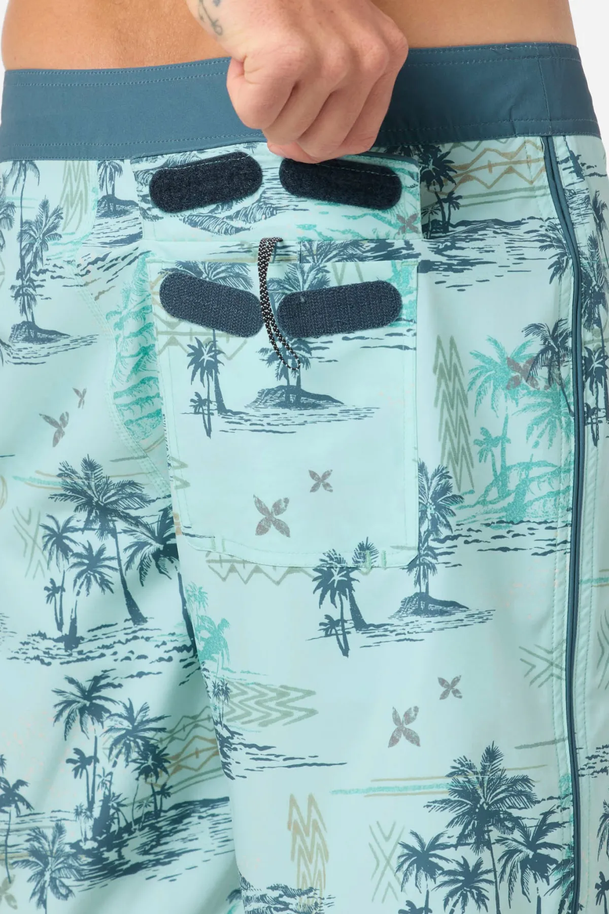 Performance|New Arrivals^O'Neill Hyperfreak Mysto Scallop 19" Boardshorts canal blue