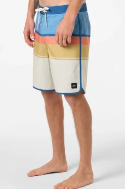New Arrivals^O'Neill Lennox Scallop 19
