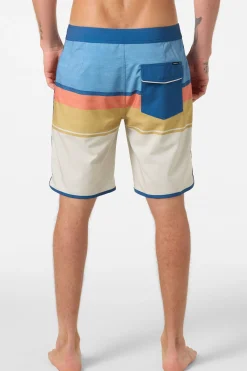 New Arrivals^O'Neill Lennox Scallop 19