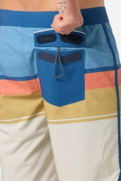 New Arrivals^O'Neill Lennox Scallop 19