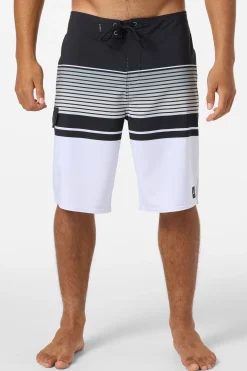 Best Sellers|New Arrivals^O'Neill Lennox Stripe 21" Boardshorts white