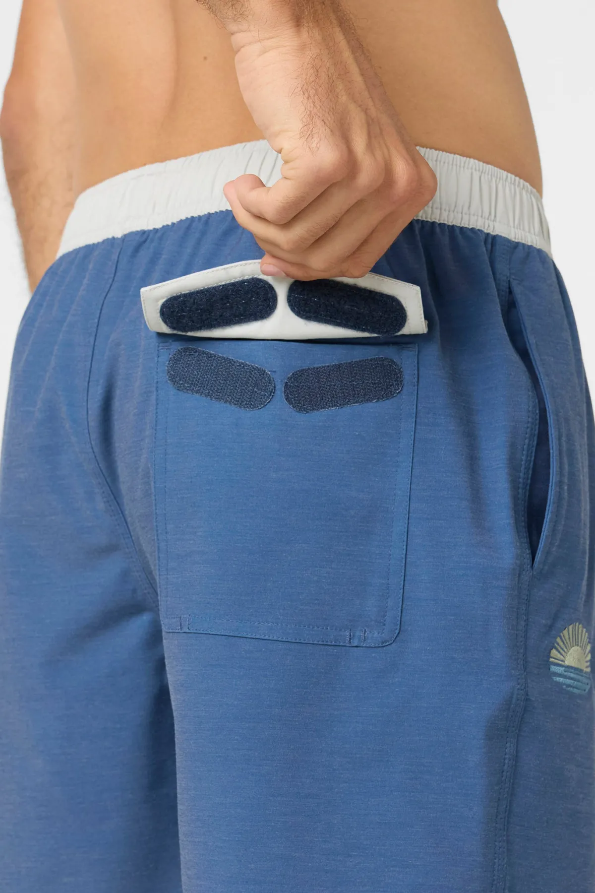 Short Length^O'Neill O'Riginals Solid Scallop Volley 16" Swim Trunks Trunks - | vn indigo