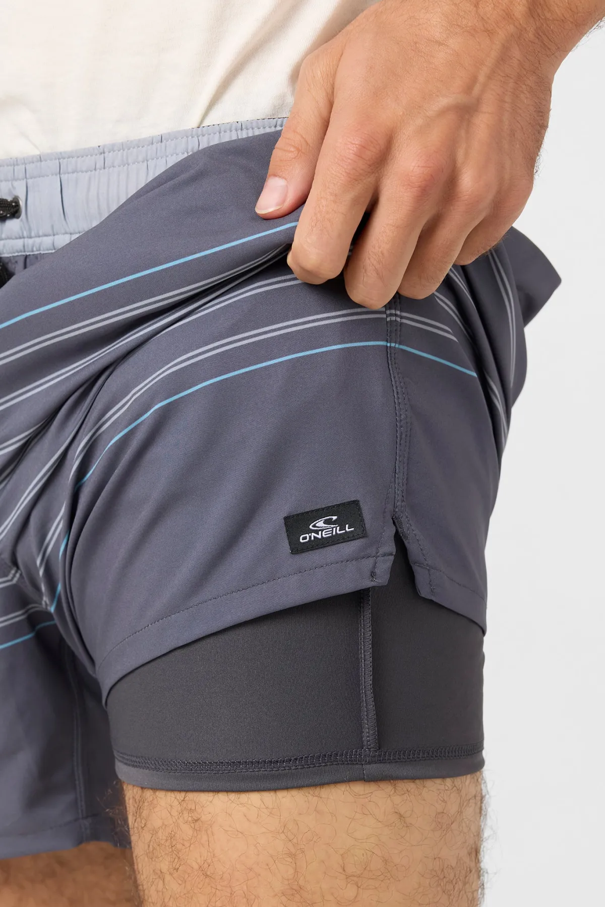 Shorts^O'Neill Perform Light Lined Elastic Waist 15" Hybrid Shorts - | graphite