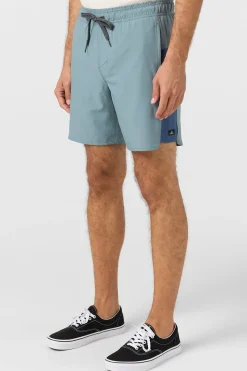 Shorts^O'Neill Perform Light Tech Panel Lined Elastic Waist 17