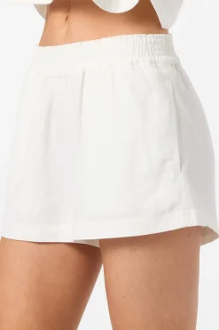 Bottoms^O'Neill Sanders Beach Shorts - | white