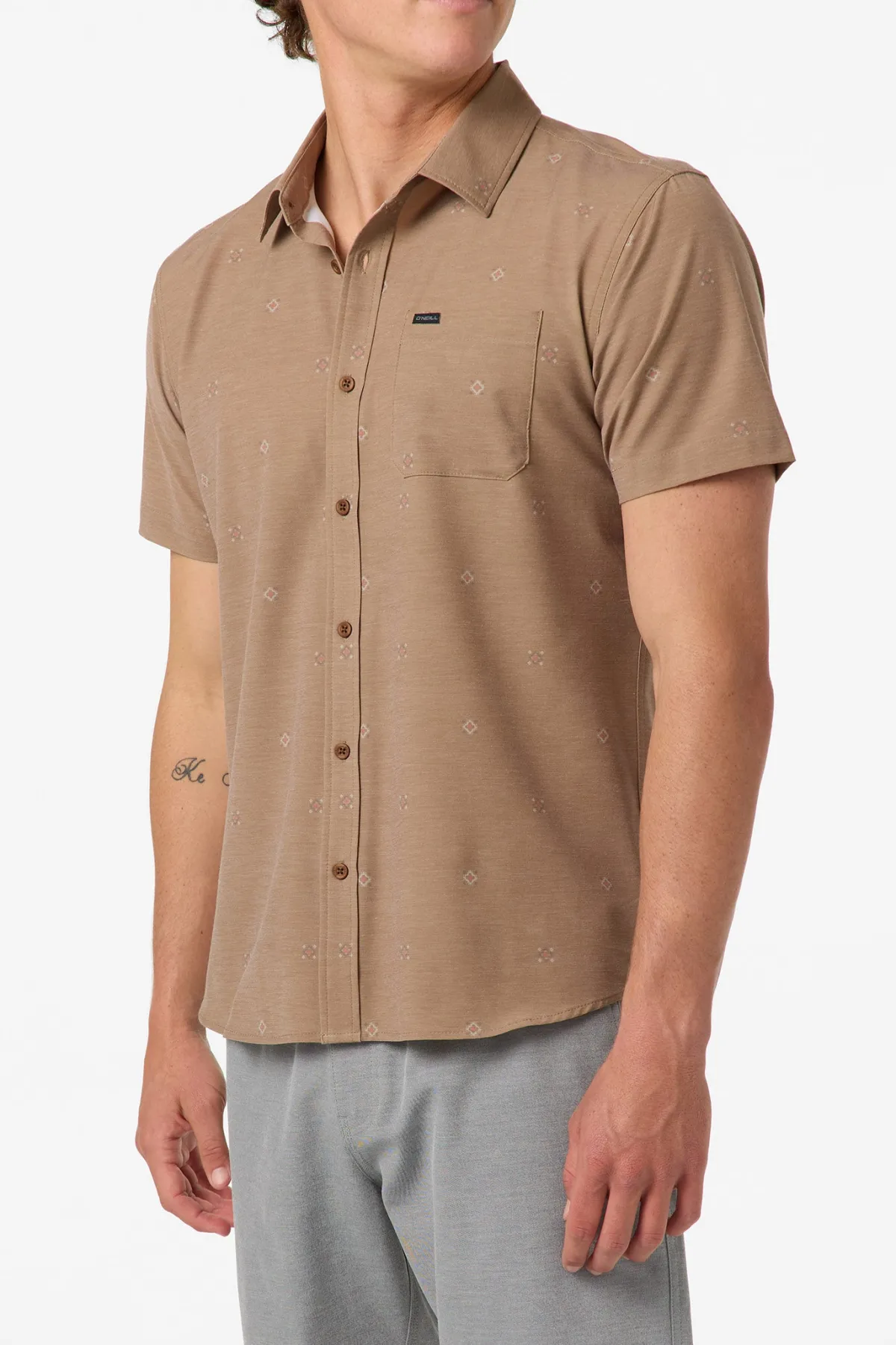 Shirts & Flannels^O'Neill TRVLR UPF Traverse Standard Fit Shirt dark khaki