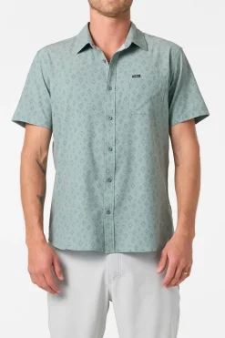 New Arrivals^O'Neill UPF Slub Standard Fit Shirt sage